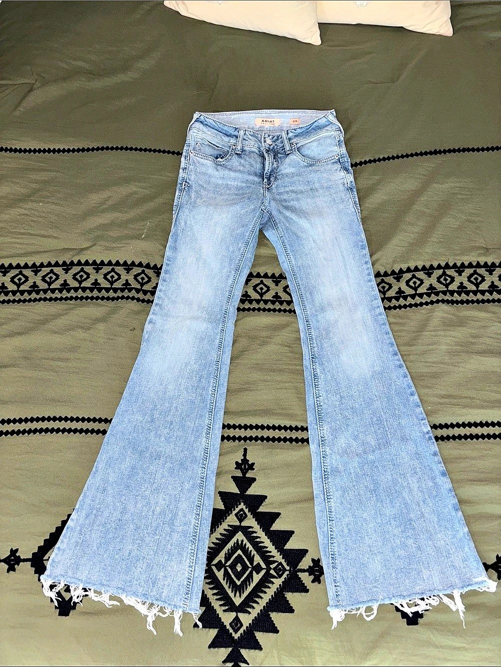Ariat Perfect Rise June Flare Jeans Blue Waist 27R